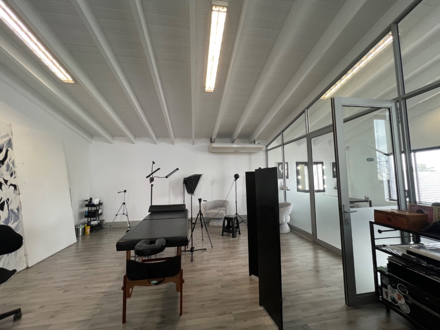 To Let Commercial Property for Rent in Table View Western Cape
